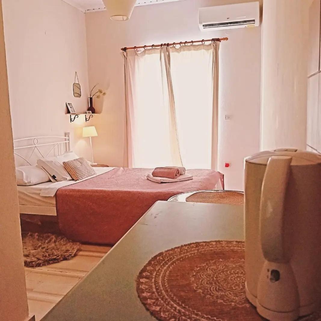 Tune Inn Activity Guesthouse- Over 24'S 阿普索斯 外观 照片